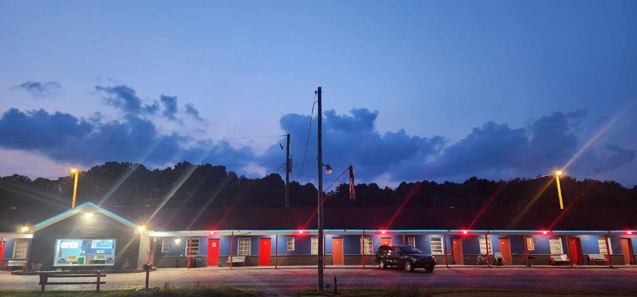 Relax Inn Rural Retreat- Marion - Atkins Exterior foto
